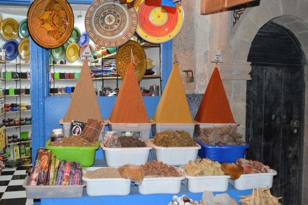 Riad Thais Эс-Сувейра Экстерьер фото