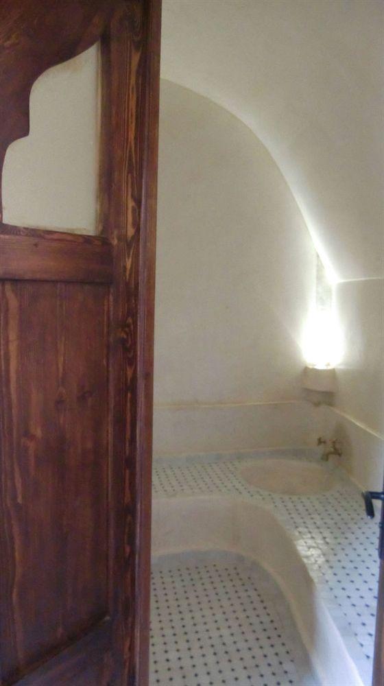 Riad Thais Эс-Сувейра Экстерьер фото