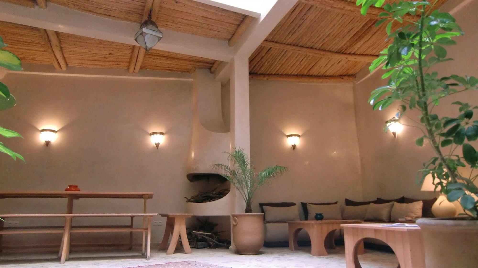 Riad Thais Эс-Сувейра Экстерьер фото