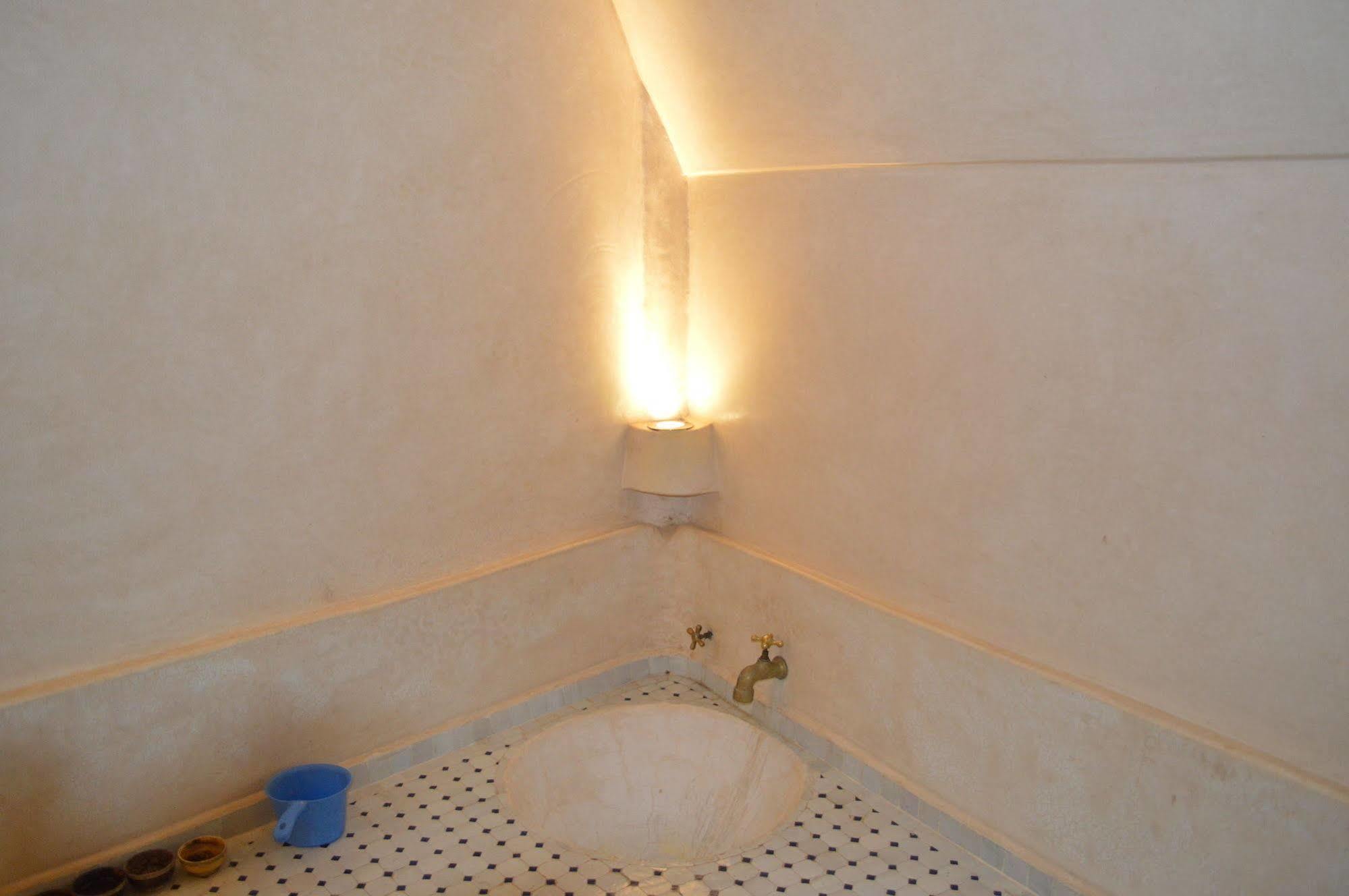 Riad Thais Эс-Сувейра Экстерьер фото